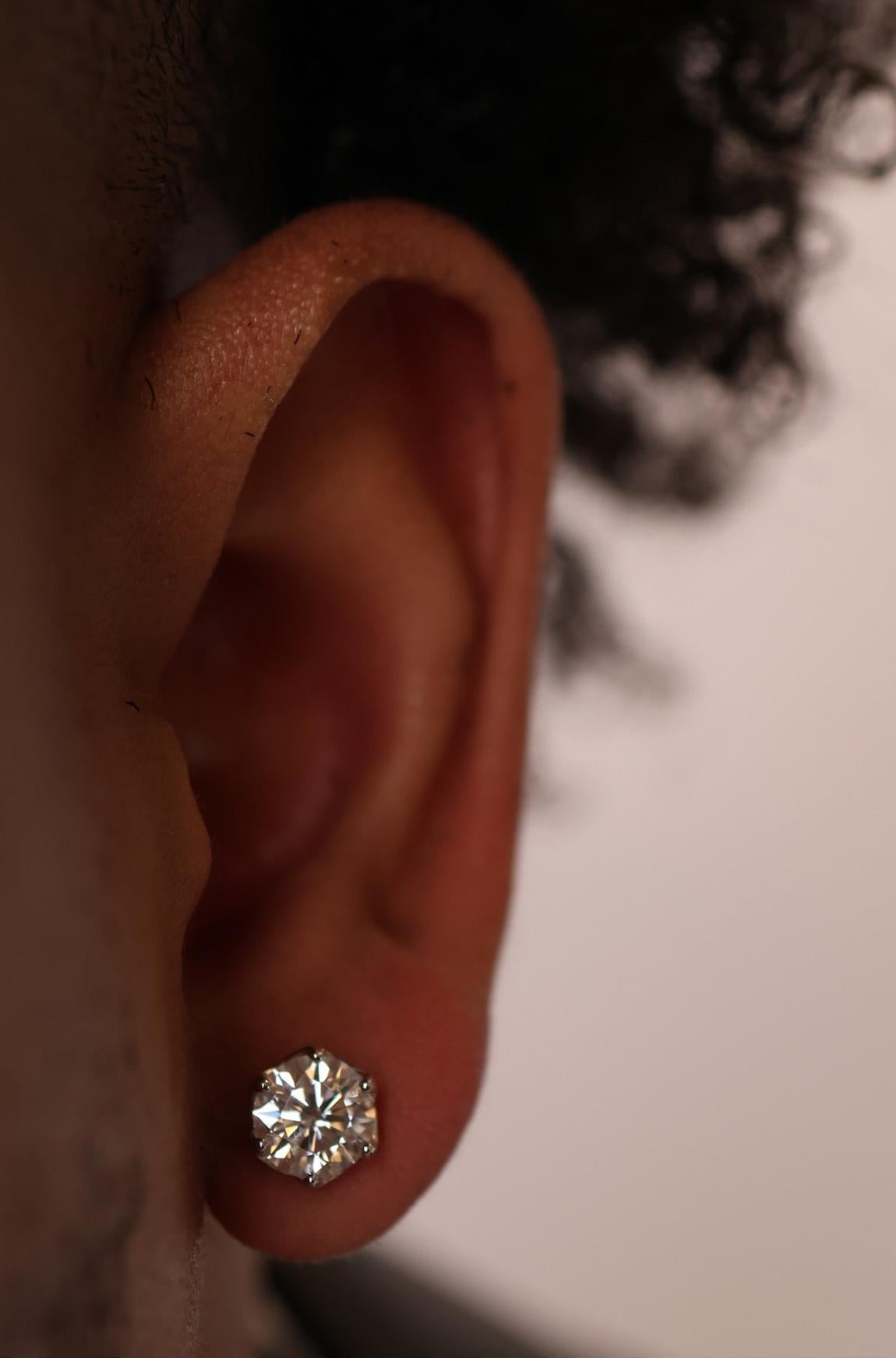 Lab-Grown Diamond 6 Prong Earrings