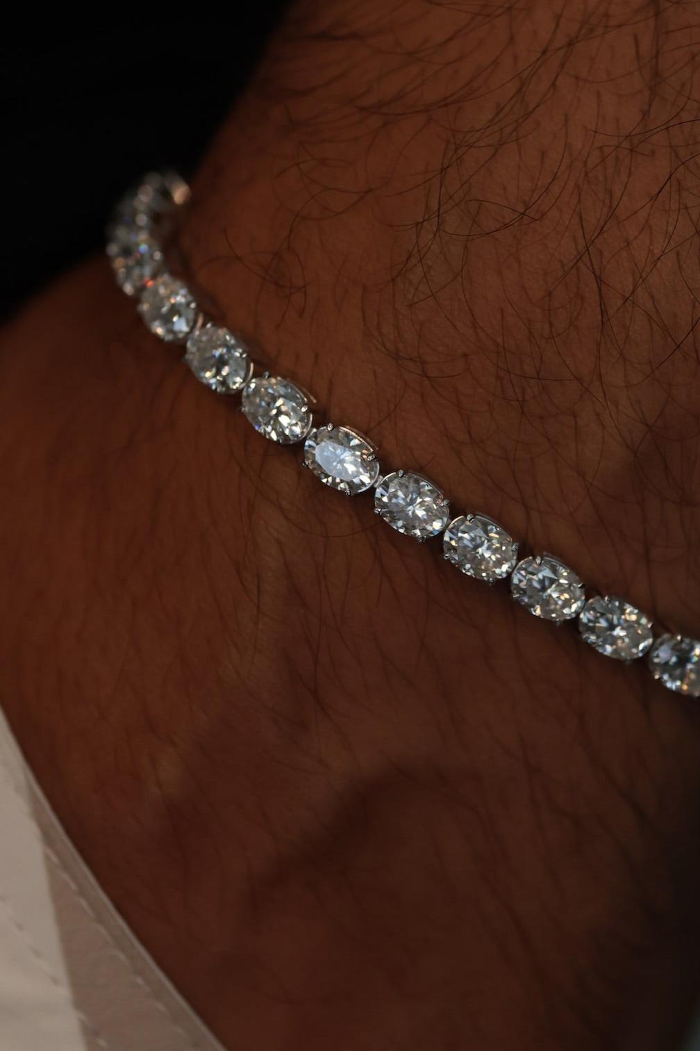 Oval Cut Moissanite Bracelet East-West